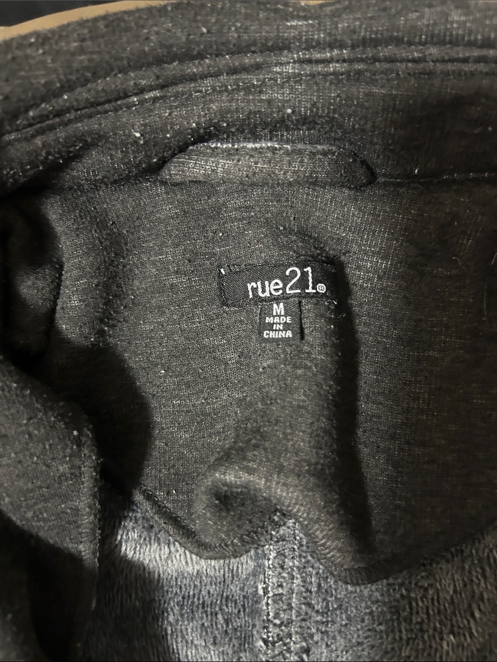 Rue21 Men’s Black Pullover Hoodie